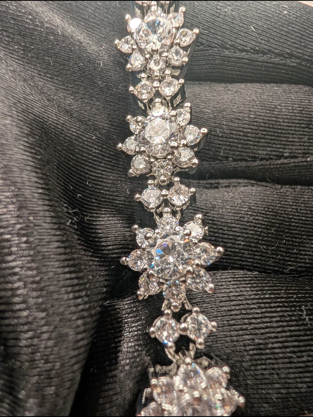 21 Carat Moissanite VVS1 Bracelet 💎 Looks Like Diamonds 💎 - Picture 13 of 16